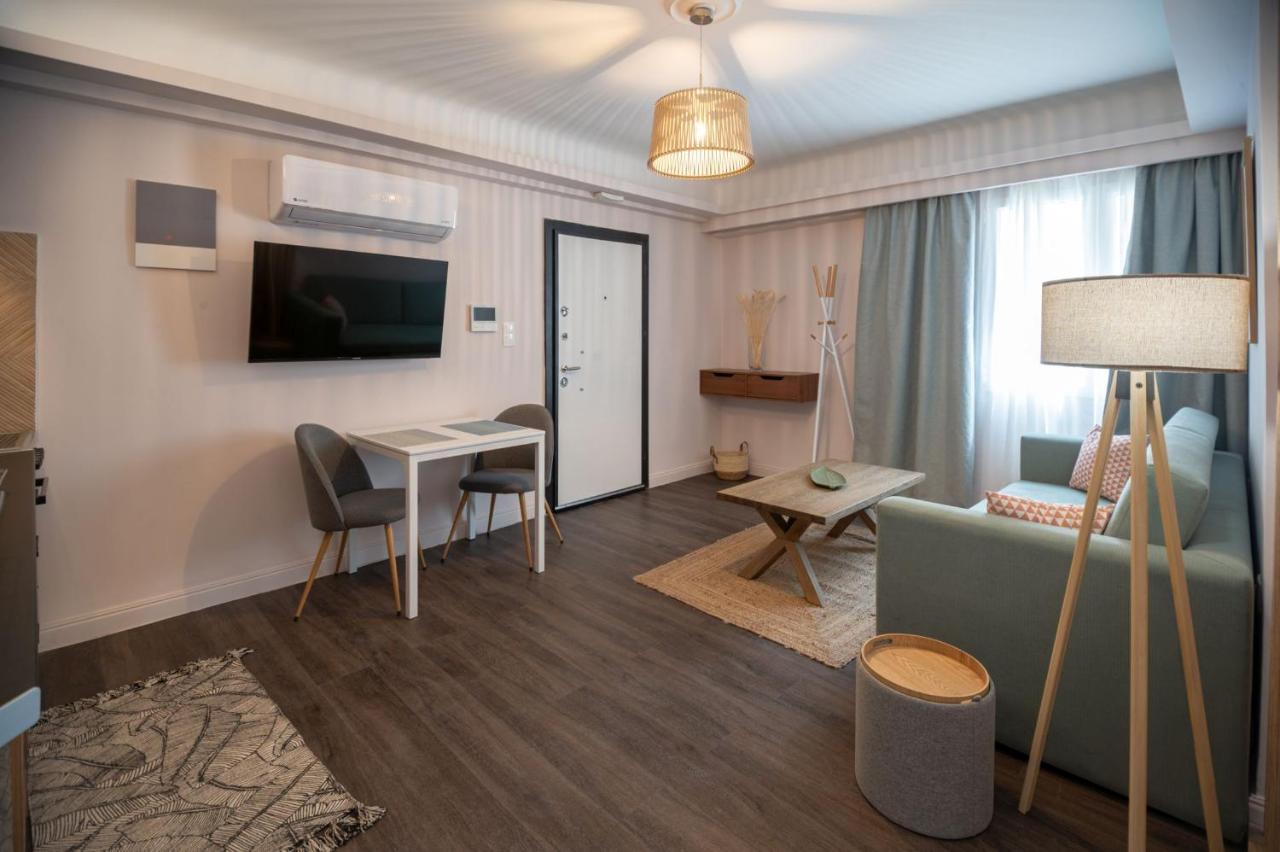 Niki Athens Suites - Cosy Suite In The Historical Center Of アテネ エクステリア 写真