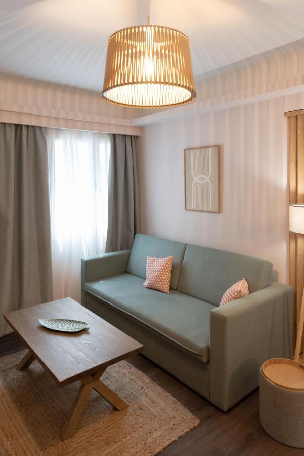 Niki Athens Suites - Cosy Suite In The Historical Center Of アテネ エクステリア 写真