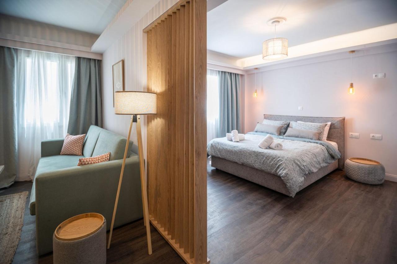 Niki Athens Suites - Cosy Suite In The Historical Center Of アテネ エクステリア 写真