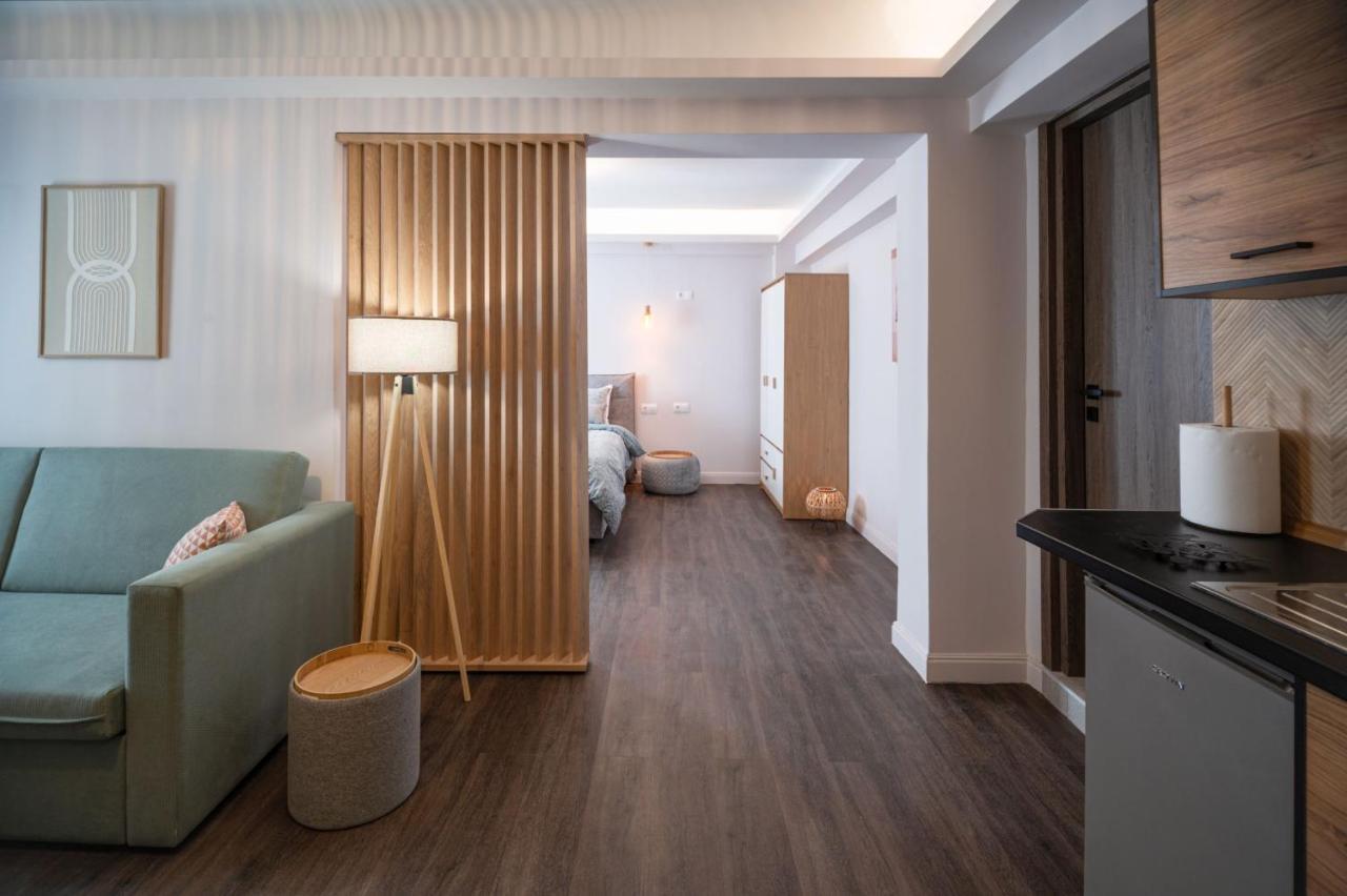 Niki Athens Suites - Cosy Suite In The Historical Center Of アテネ エクステリア 写真